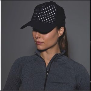 2 Lululemon hats